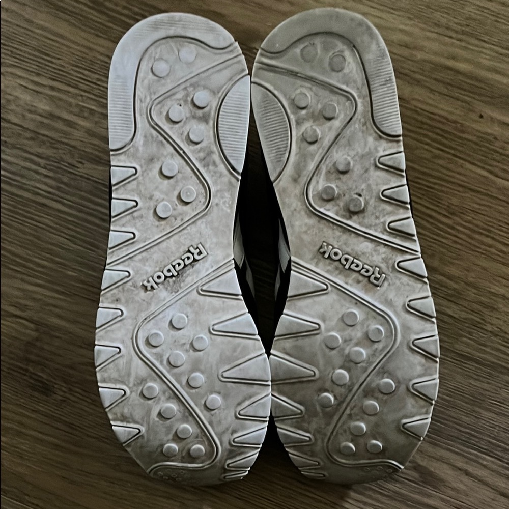 Reebok Men's Black Sneakers - Picture 5 of 5